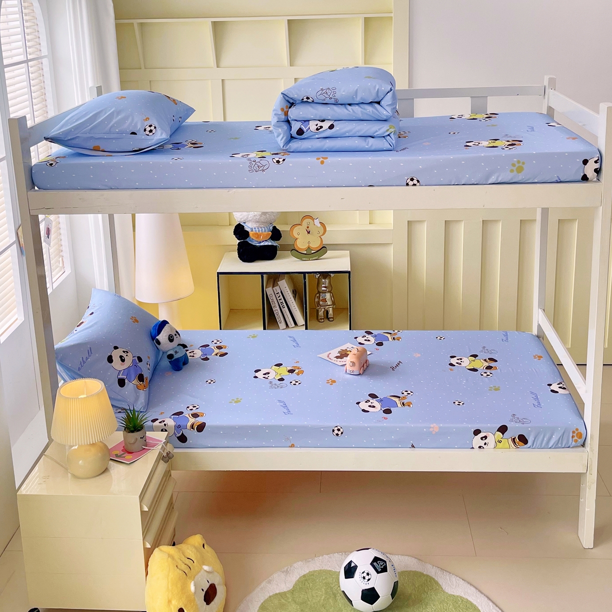 91家纺网 家纺一手货源 找家纺 金鑫汇家纺 2025新款A类全棉纯棉印花学生床单品床笠 床笠单件 足球争霸赛-蓝