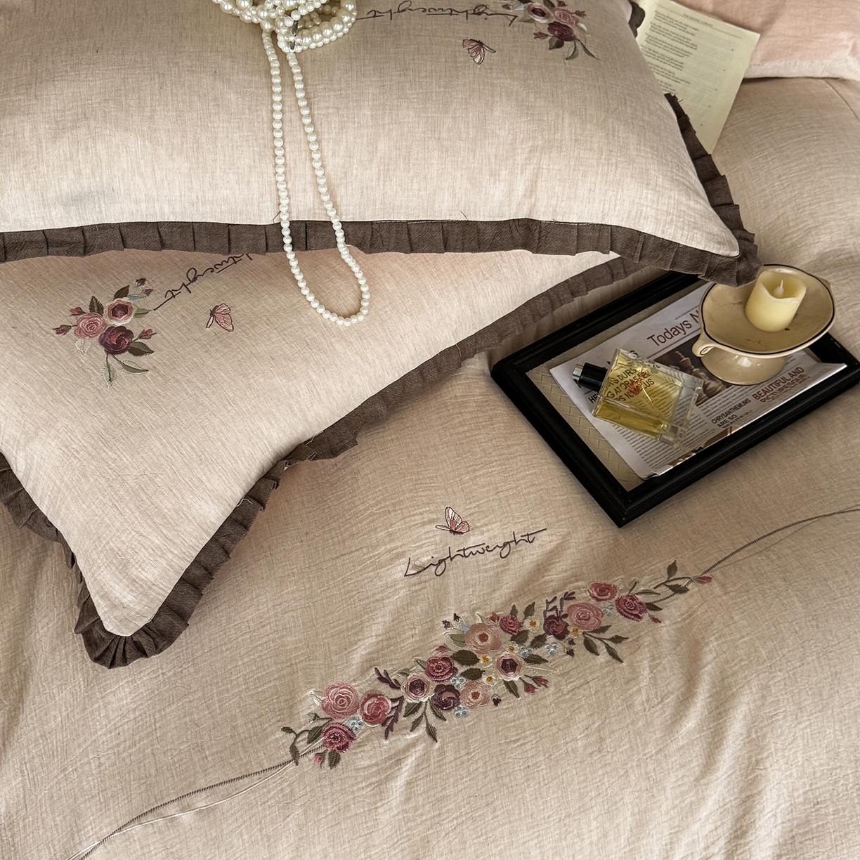 91家纺网 家纺一手货源 找家纺 艾唯希家纺 2025新款全棉复古棉麻工艺四件套纯棉-晚风玫瑰系列 晚风玫瑰-淡粉