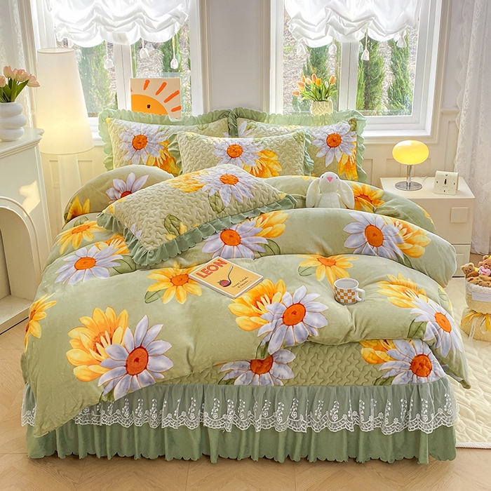 91家纺网 家纺一手货源 找家纺 提花大世界 2025新款爆款高克重牛奶绒印花夹棉蕾丝花边床盖床裙单件三件四件套 向阳花