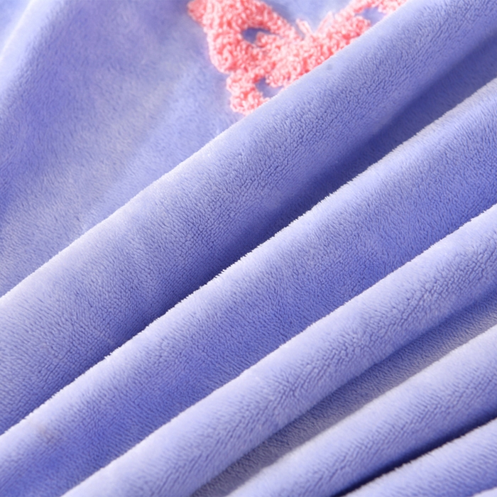 91家纺网 家纺一手货源 找家纺 畅畅家纺 2025新款加厚9斤毛巾绣韩式花边牛奶绒床单四件套 蝴蝶-淡蓝