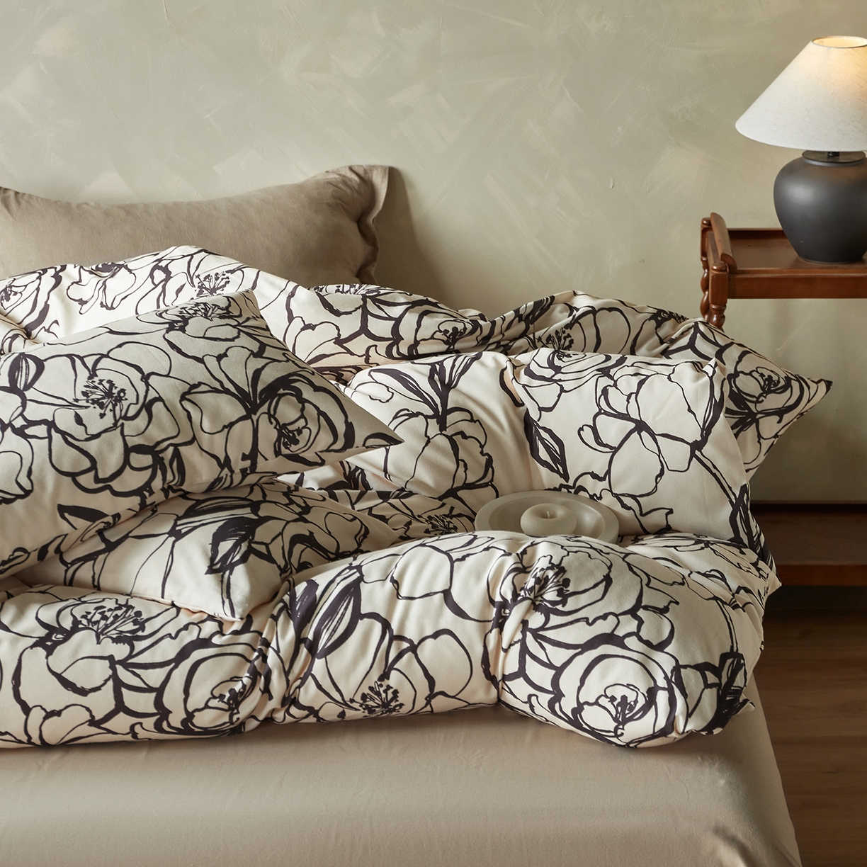 91家纺网 家纺一手货源 找家纺 怡家居 2025新款全棉纯棉加厚印花磨毛四件套 浮生