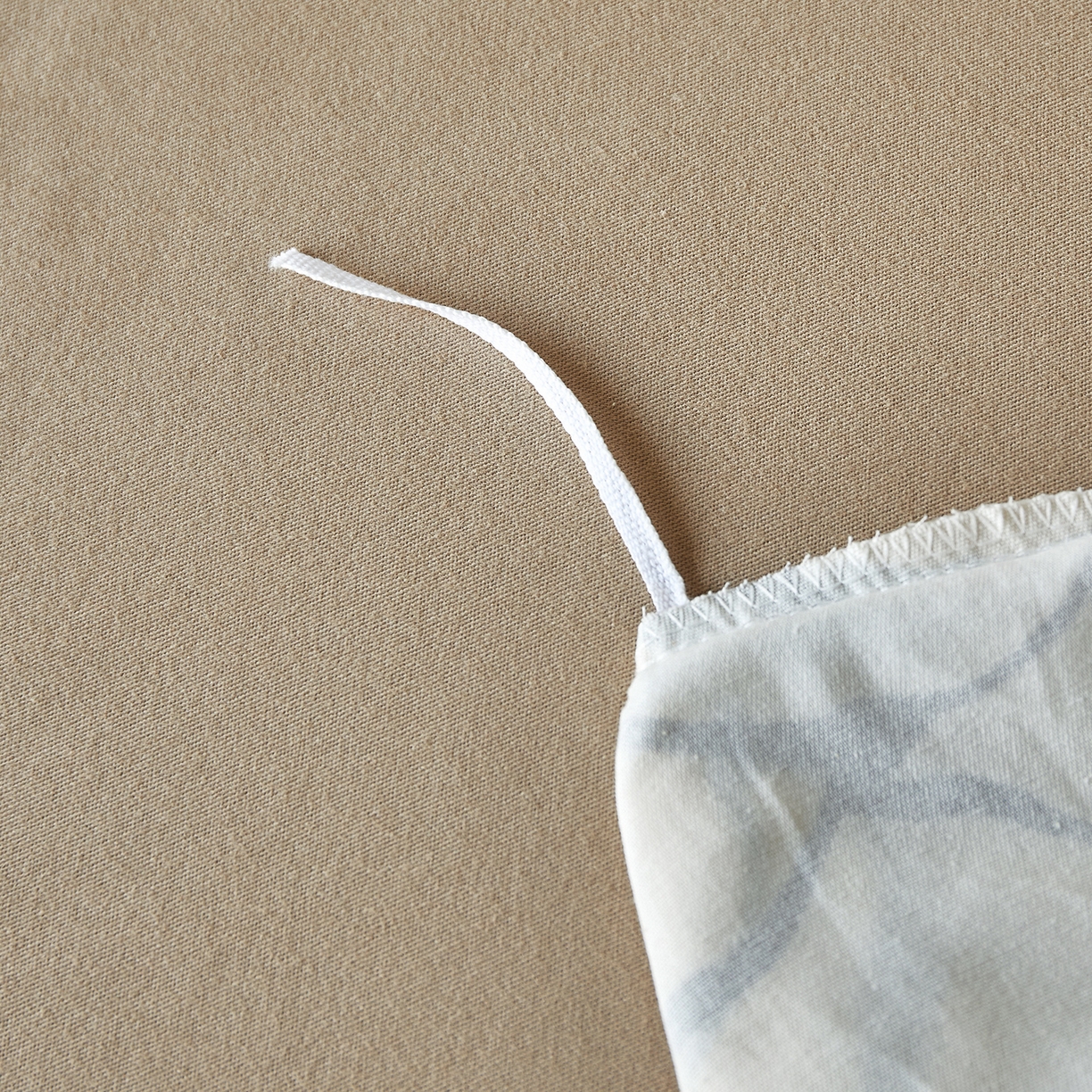 91家纺网 家纺一手货源 找家纺 怡家居 2025新款全棉纯棉加厚印花磨毛四件套 浮生