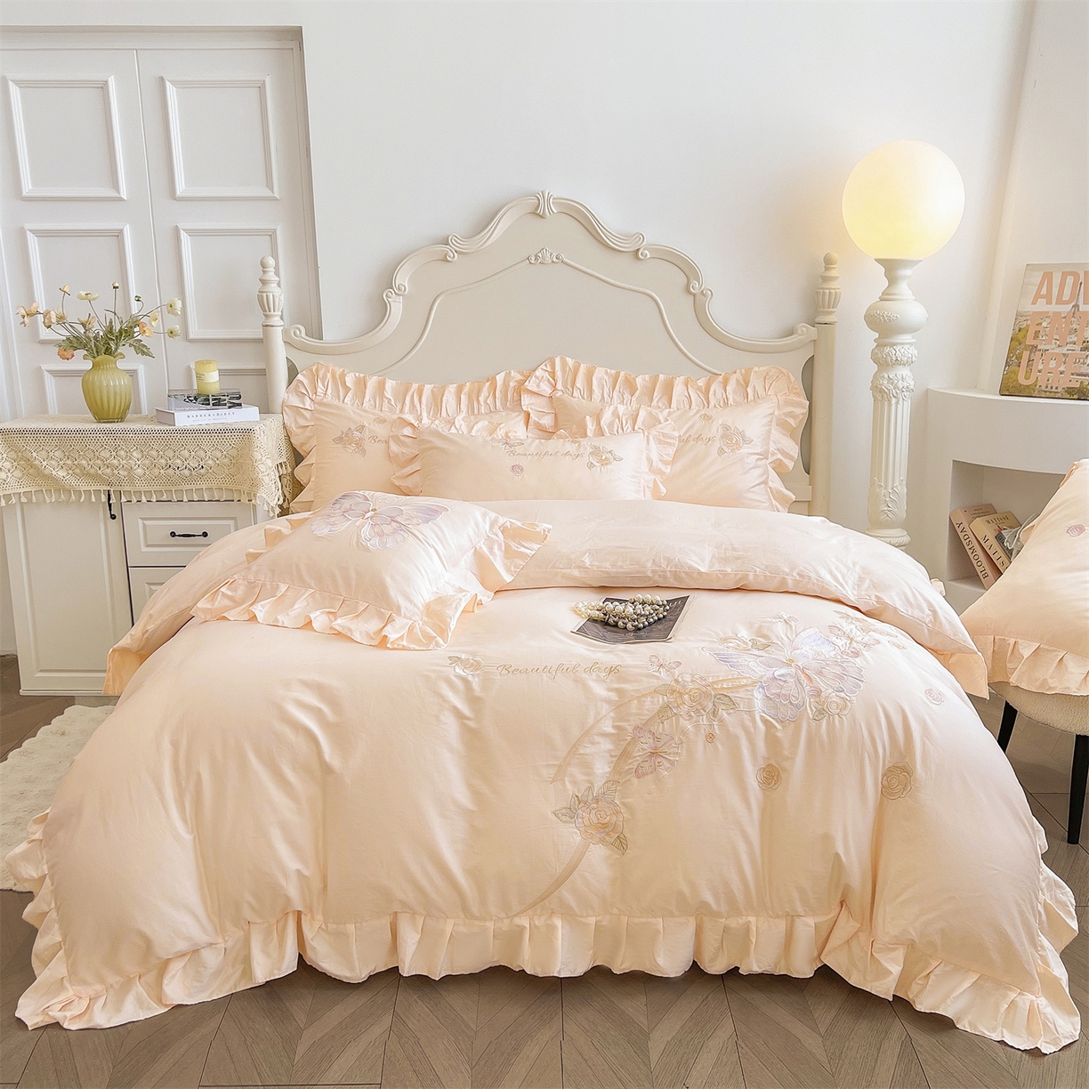 91家纺网 家纺一手货源 找家纺 （总）宜凡家纺 2025新款长绒棉绣花床裙床裙四件套--蝶恋笙花系列