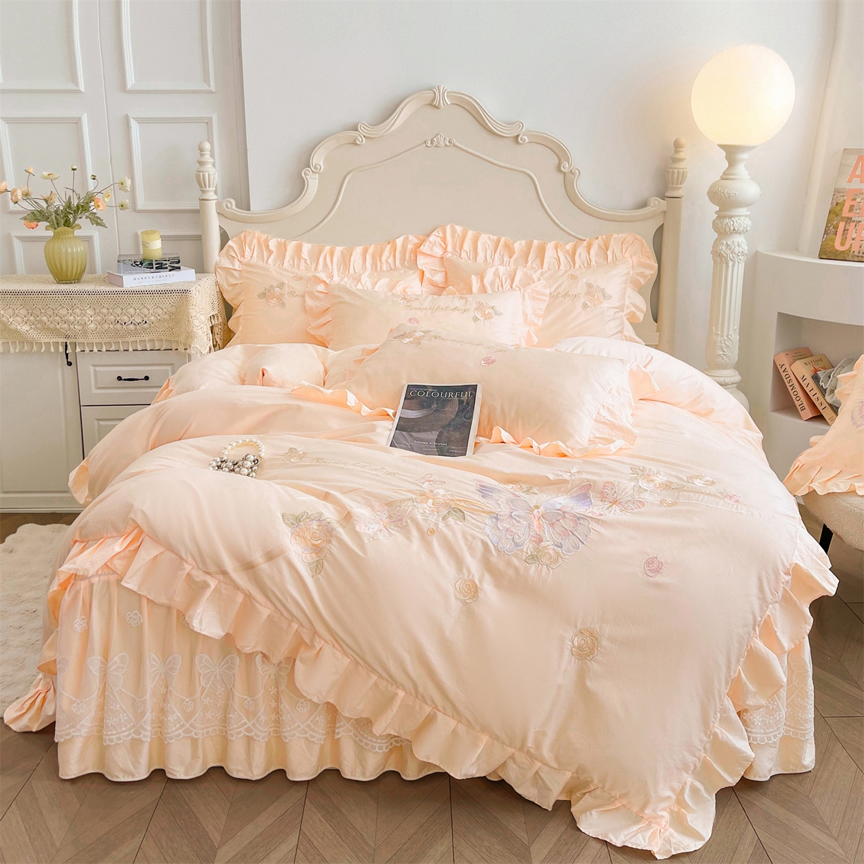 91家纺网 家纺一手货源 找家纺 （总）宜凡家纺 2025新款长绒棉绣花床裙床裙四件套--蝶恋笙花系列