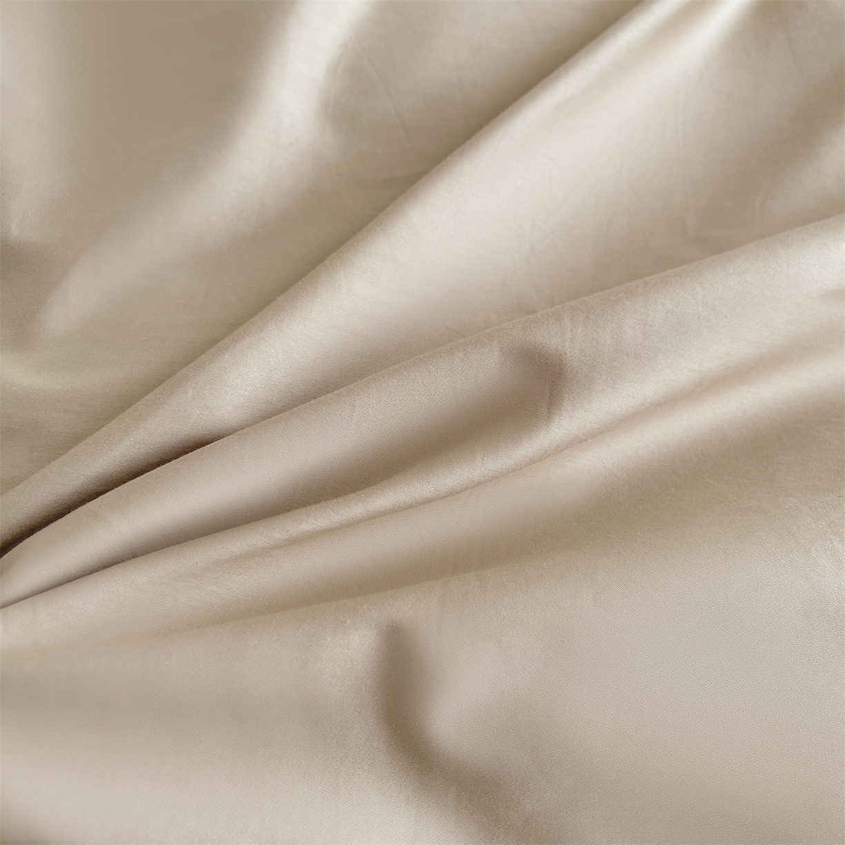 91家纺网 家纺一手货源 找家纺 宜凡家纺 2025新款长绒棉绣花床裙床裙四件套--蝶恋笙花系列 蝶恋笙花 燕麦色