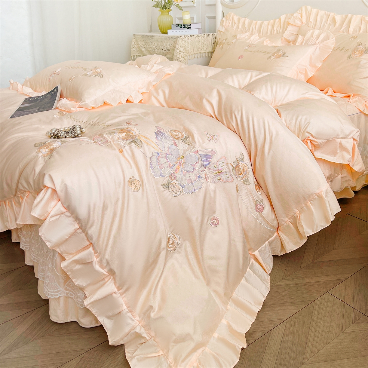 宜凡家纺 2025新款长绒棉绣花床裙床裙四件套--蝶恋笙花系列 蝶恋笙花 芙绒玉