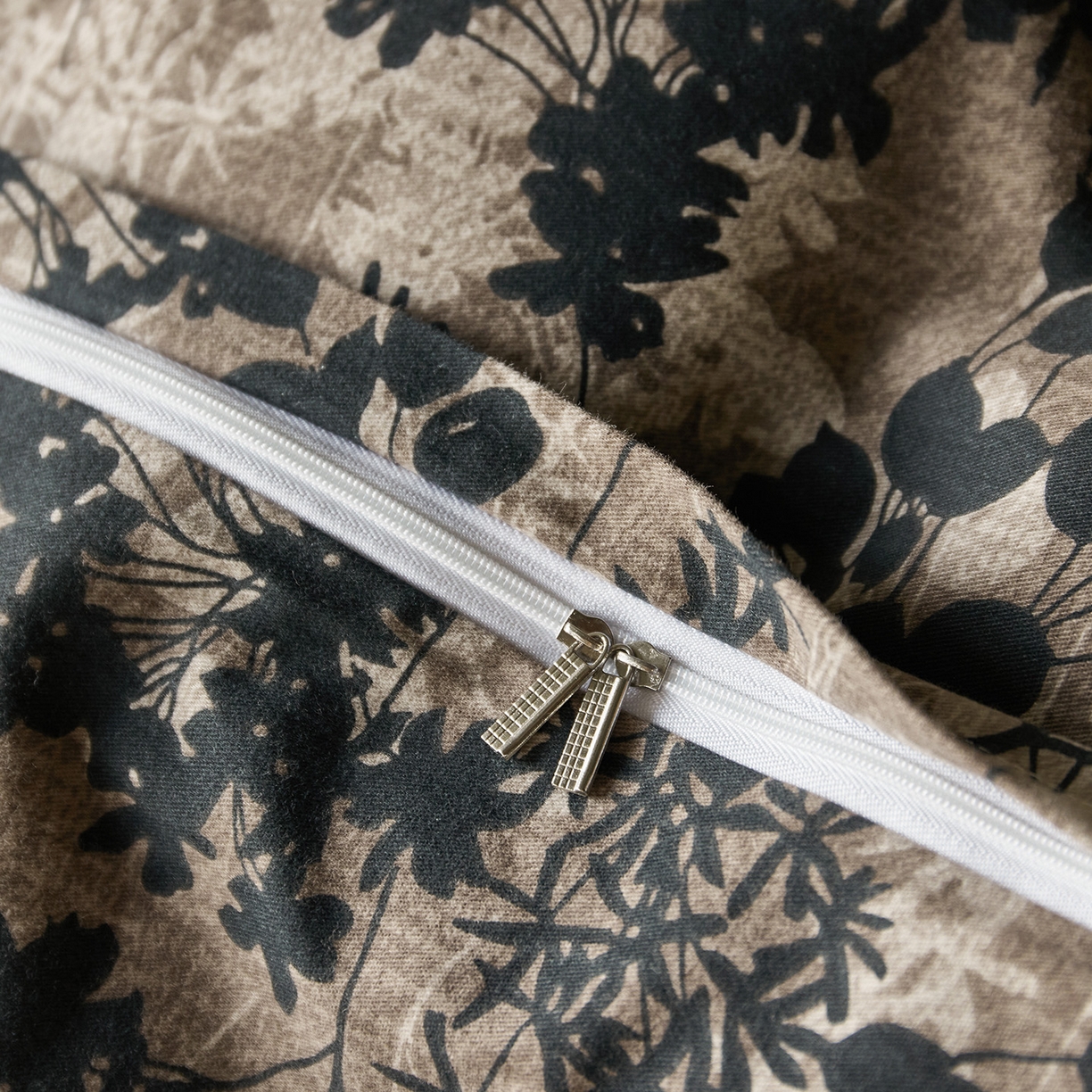 91家纺网 家纺一手货源 找家纺 怡家居 2025新款全棉纯棉加厚印花磨毛四件套 旧年