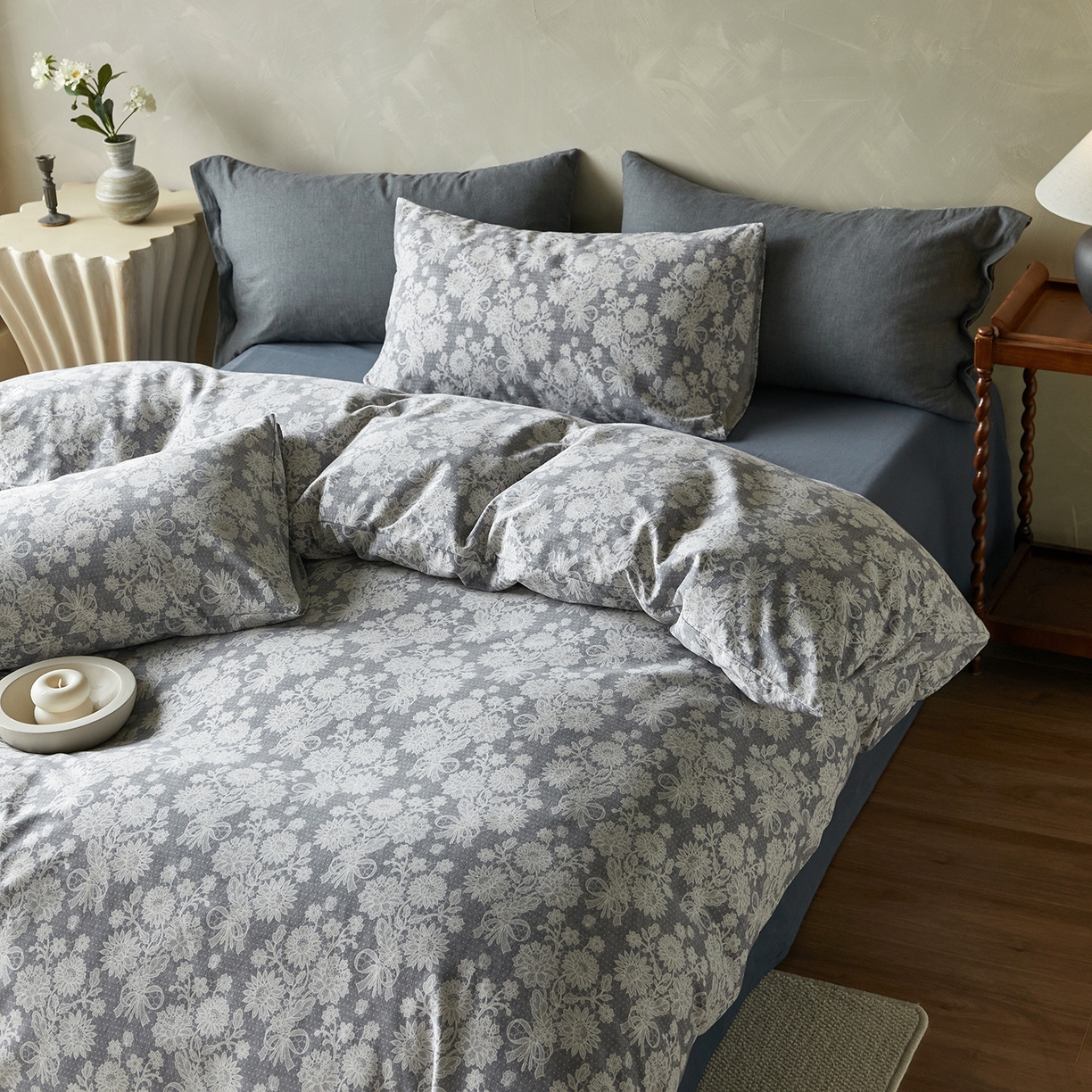 91家纺网 家纺一手货源 找家纺 怡家居 2025新款全棉纯棉加厚印花磨毛四件套 墨韵