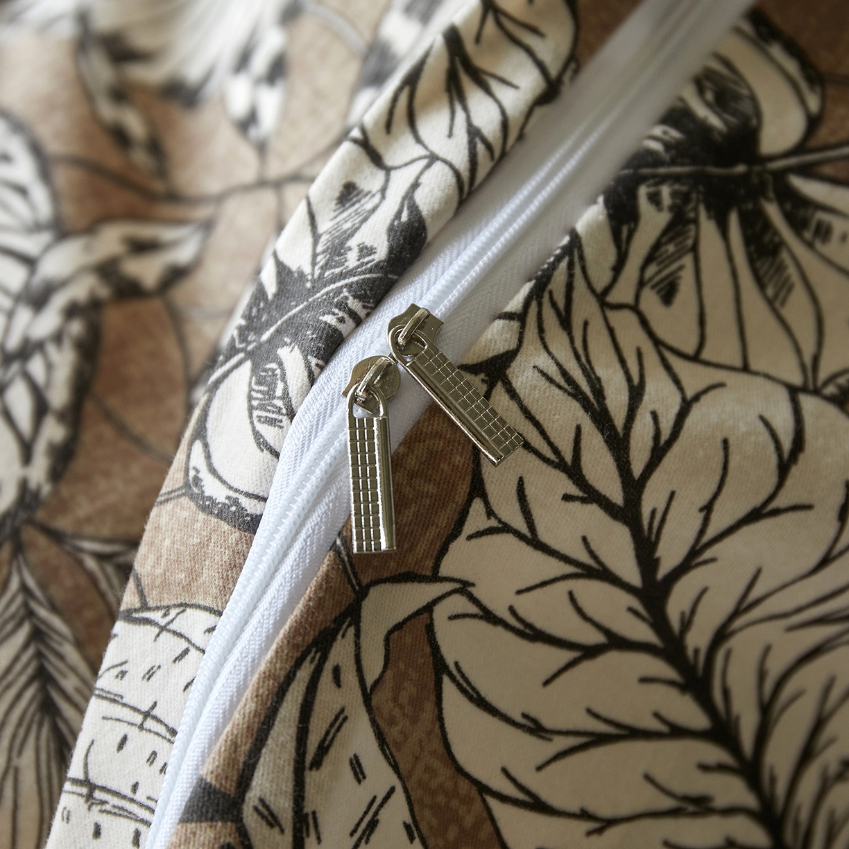 91家纺网 家纺一手货源 找家纺 怡家居 2025新款全棉纯棉加厚印花磨毛四件套 疏影