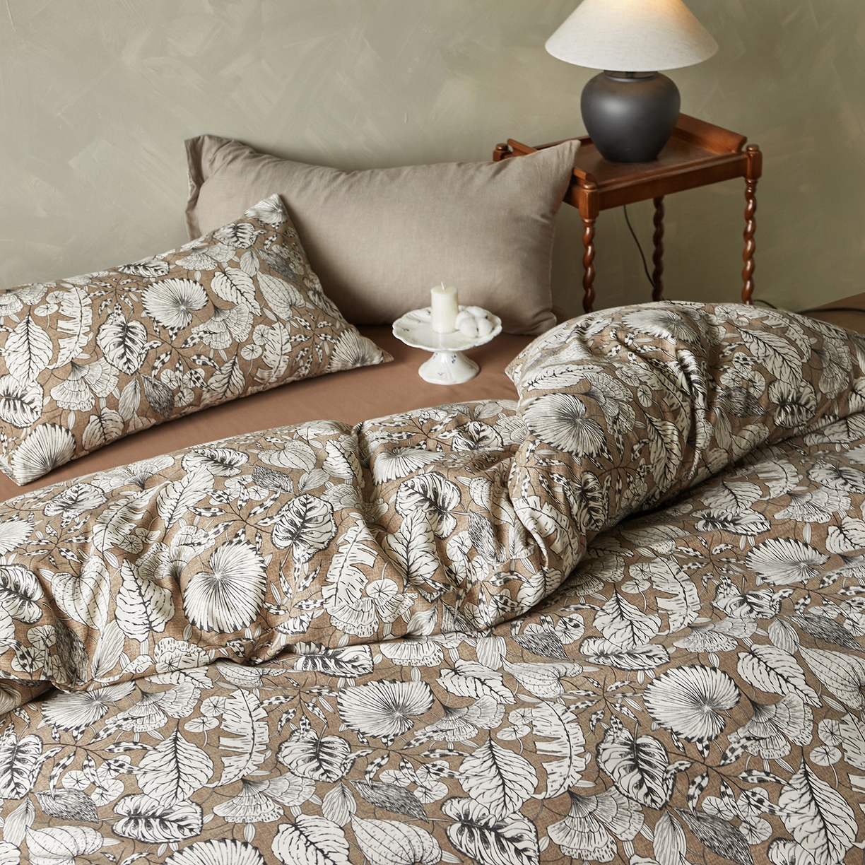 91家纺网 家纺一手货源 找家纺 怡家居 2025新款全棉纯棉加厚印花磨毛四件套 疏影