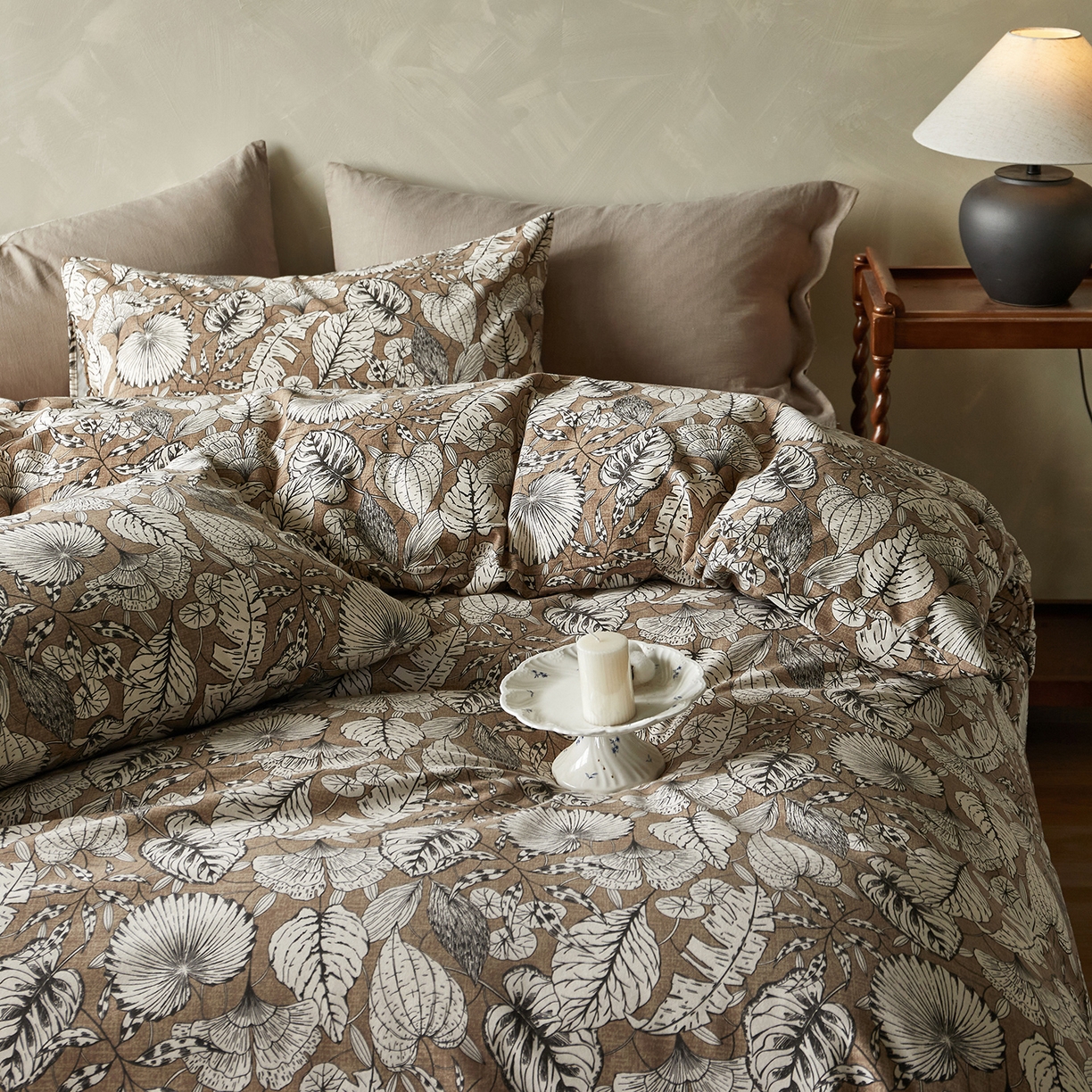 91家纺网 家纺一手货源 找家纺 怡家居 2025新款全棉纯棉加厚印花磨毛四件套 疏影