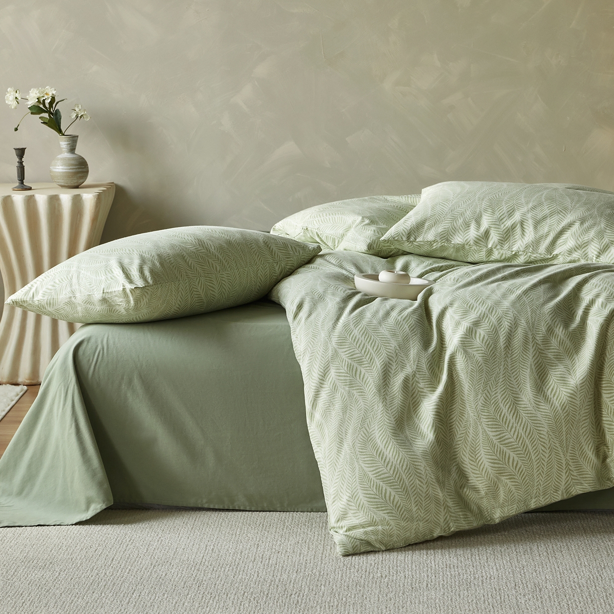 91家纺网 家纺一手货源 找家纺 怡家居 2025新款全棉纯棉加厚印花磨毛四件套 苔痕