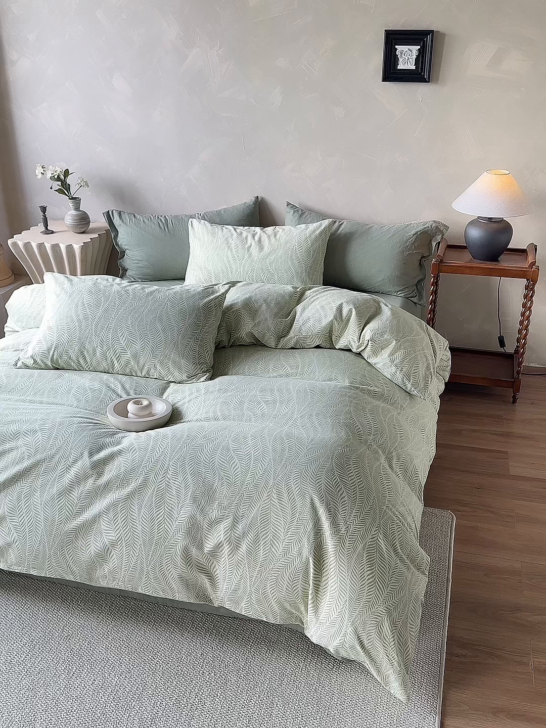 91家纺网 家纺一手货源 找家纺 怡家居 2025新款全棉纯棉加厚印花磨毛四件套 苔痕