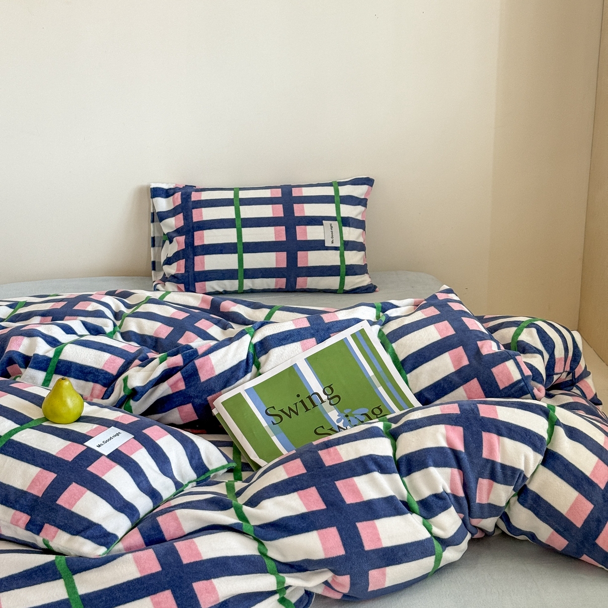 91家纺网 家纺一手货源 找家纺 蜜宿 2025新款全工艺加厚牛奶绒四件套-格纹款 盐系可露丽