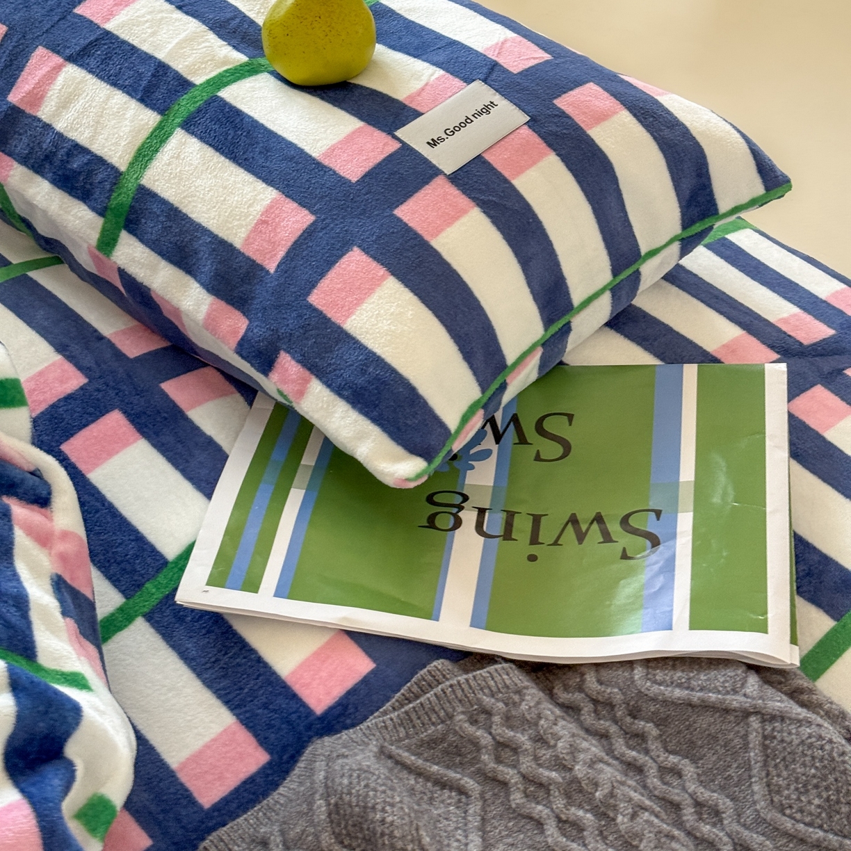 91家纺网 家纺一手货源 找家纺 蜜宿 2025新款全工艺加厚牛奶绒四件套-格纹款 盐系可露丽