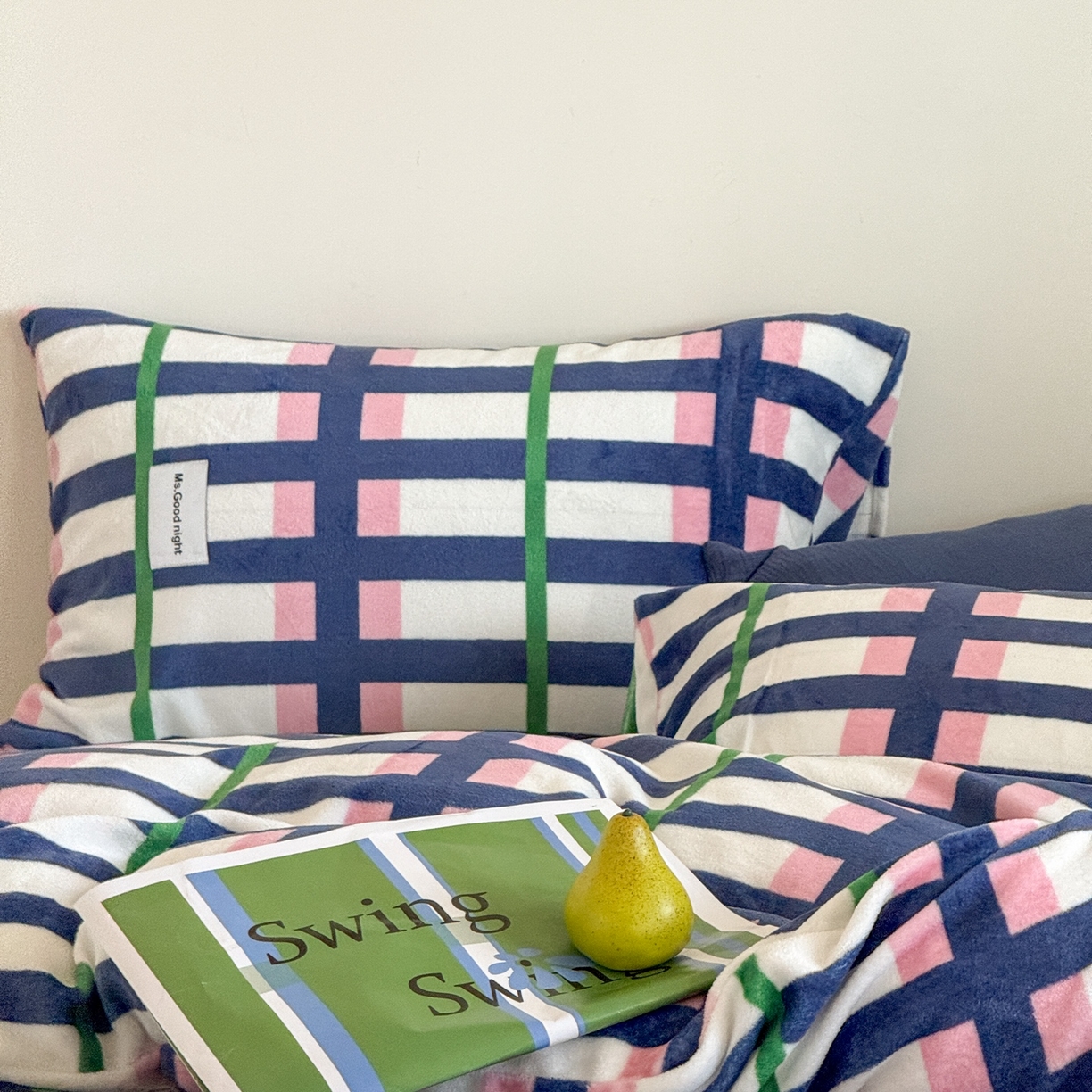 91家纺网 家纺一手货源 找家纺 蜜宿 2025新款全工艺加厚牛奶绒四件套-格纹款 盐系可露丽