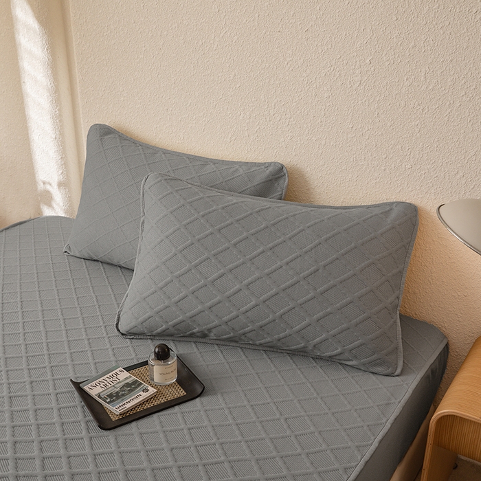 91家纺网 家纺一手货源 找家纺 大元 2025新款A类零压云棉空气层夹棉床笠单品床笠床笠单件 浅灰