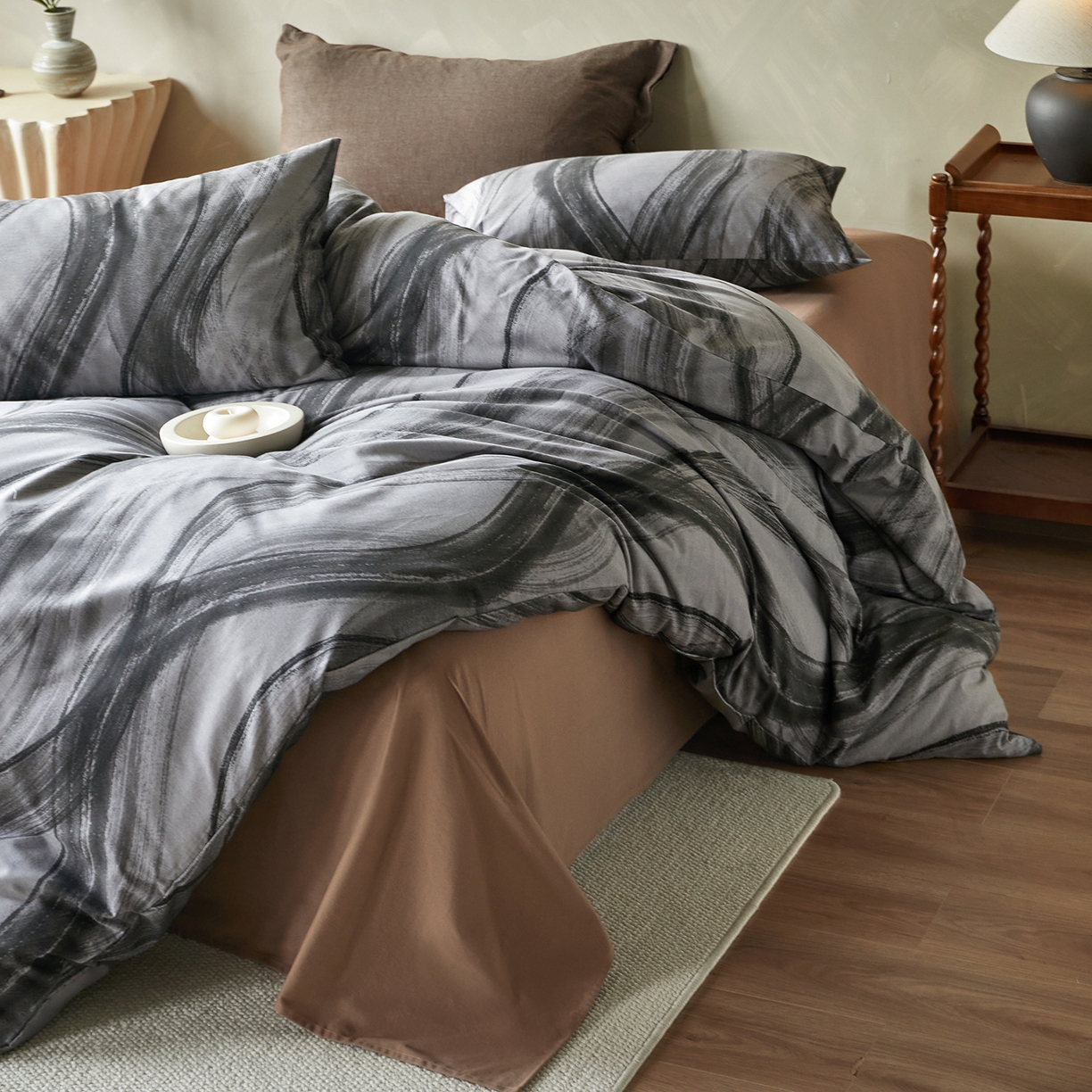 91家纺网 家纺一手货源 找家纺 怡家居 2025新款全棉纯棉加厚印花磨毛四件套 昔年