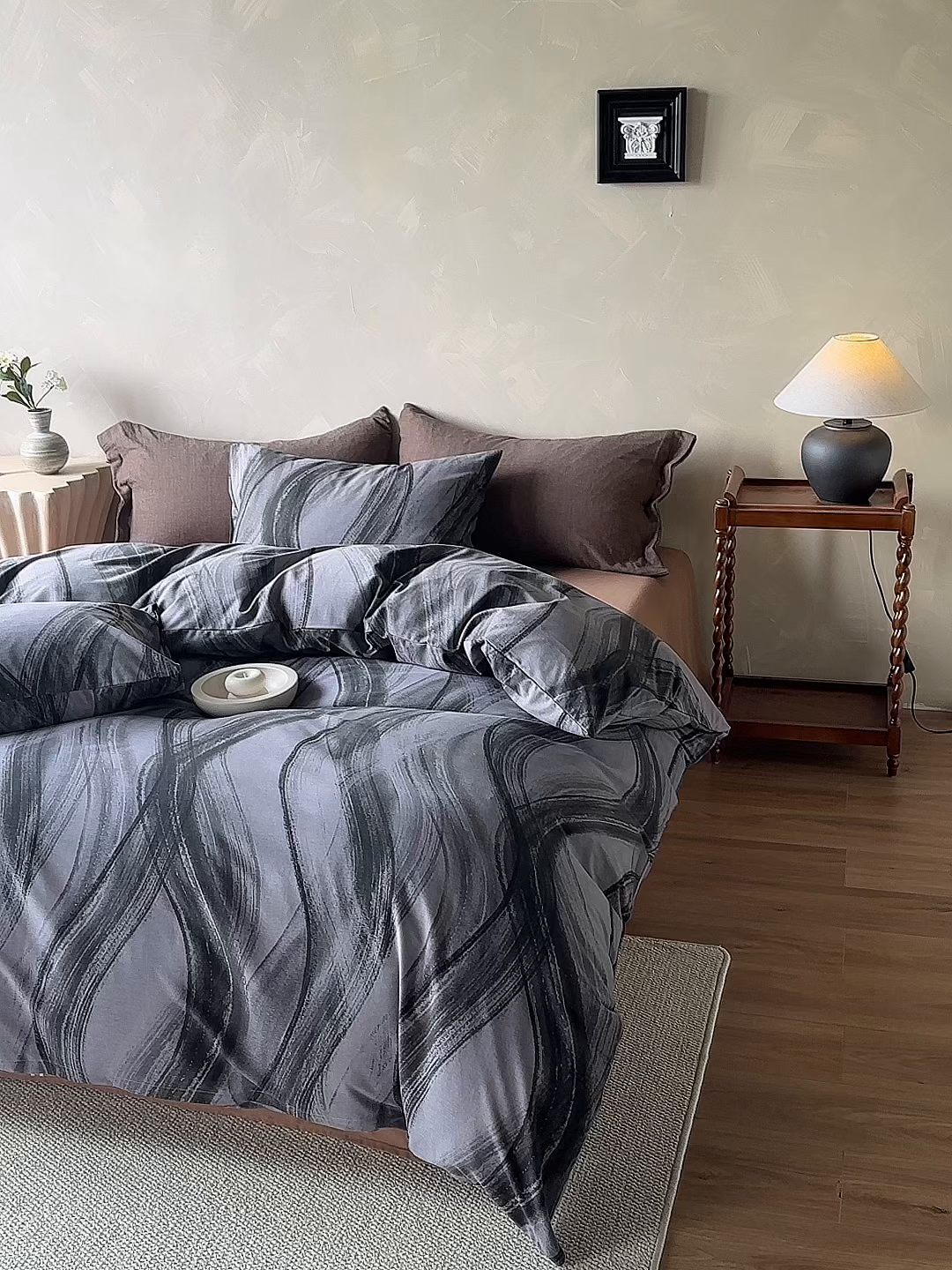 91家纺网 家纺一手货源 找家纺 怡家居 2025新款全棉纯棉加厚印花磨毛四件套 昔年