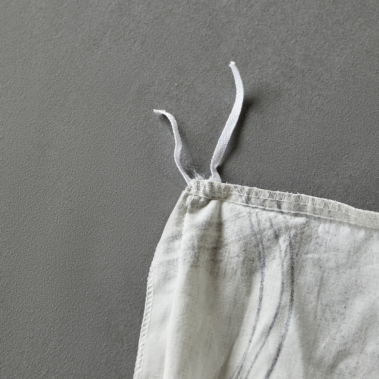 91家纺网 家纺一手货源 找家纺 怡家居 2025新款全棉纯棉加厚印花磨毛四件套 烟岚