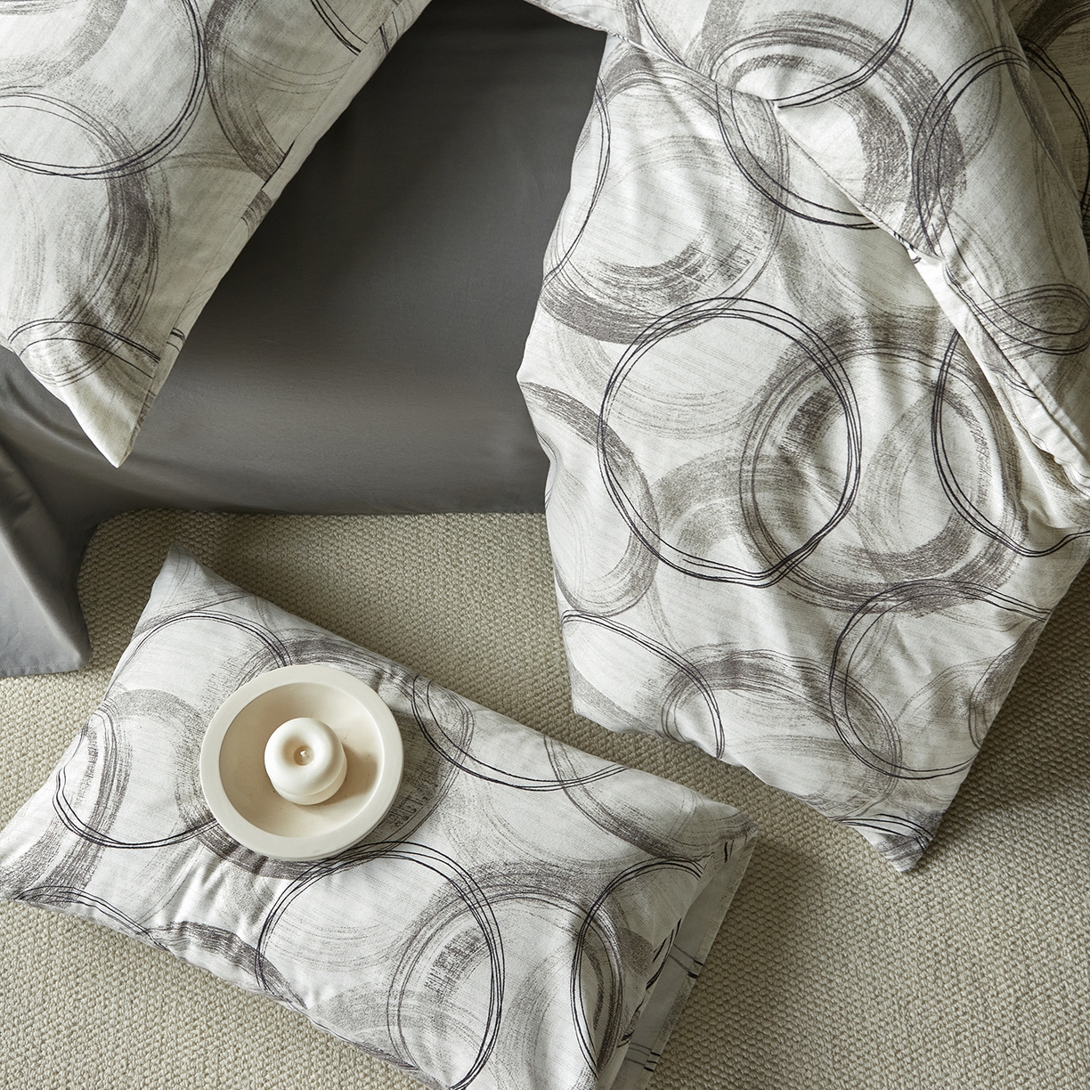 91家纺网 家纺一手货源 找家纺 怡家居 2025新款全棉纯棉加厚印花磨毛四件套 烟岚