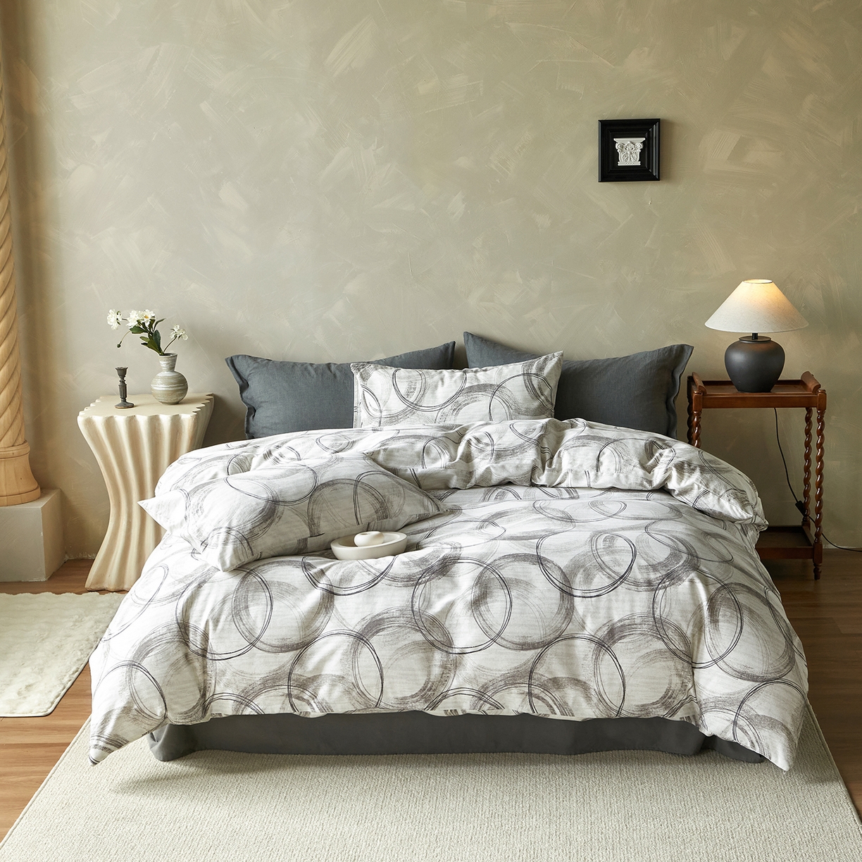 91家纺网 家纺一手货源 找家纺 怡家居 2025新款全棉纯棉加厚印花磨毛四件套 烟岚