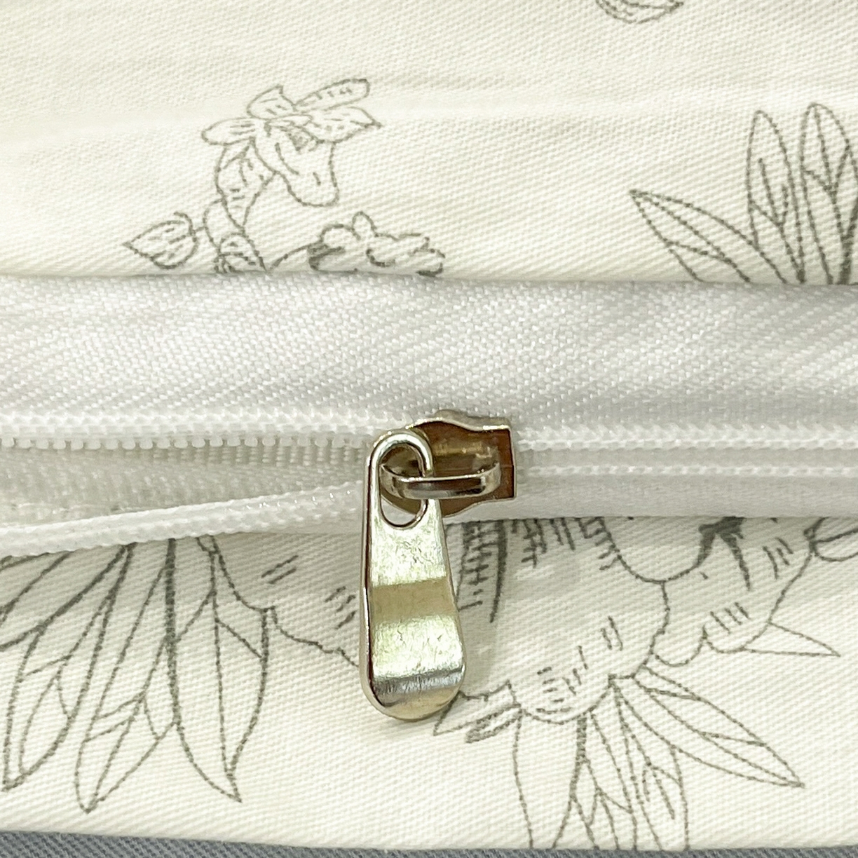 91家纺网 家纺一手货源 找家纺 花海 2025年秋冬色系 复古小碎花 韩式碎花小清新碎花全棉纯棉四件套40支13372 如梦 咖