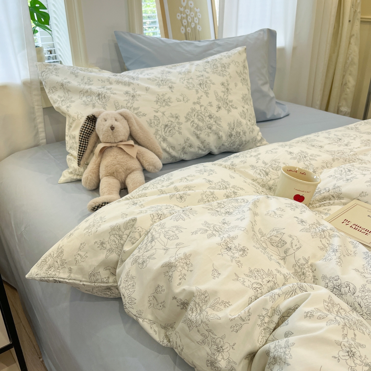 91家纺网 家纺一手货源 找家纺 花海 2025年秋冬色系 复古小碎花 韩式碎花小清新碎花全棉纯棉四件套40支13372 如梦蓝