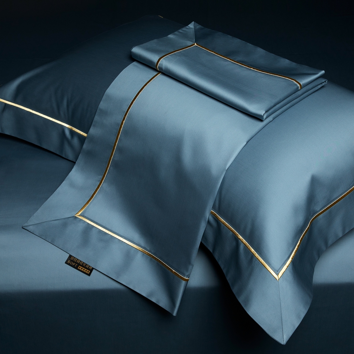 91家纺网 家纺一手货源 找家纺 米多多 2025新款CR天雪工艺100支长绒棉纯棉刺绣宽边四件套 烟灰蓝