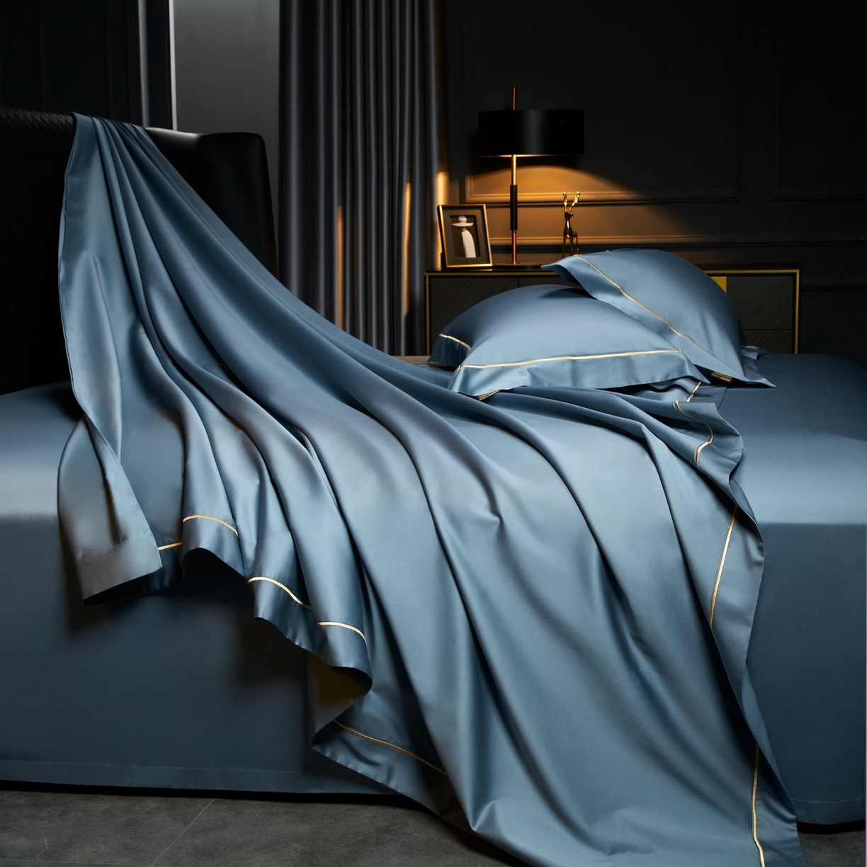 91家纺网 家纺一手货源 找家纺 米多多 2025新款CR天雪工艺100支长绒棉纯棉刺绣宽边四件套 烟灰蓝