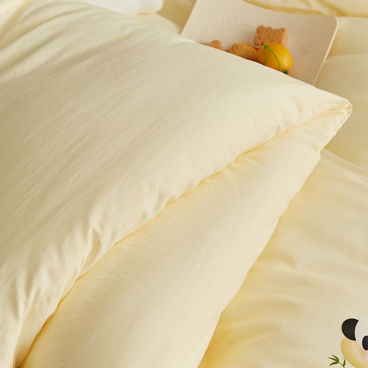 91家纺网 家纺一手货源 找家纺 品乐家纺 2025新款A类云朵棉熊猫宝贝冬被被子被芯 熊猫宝贝-奶油黄