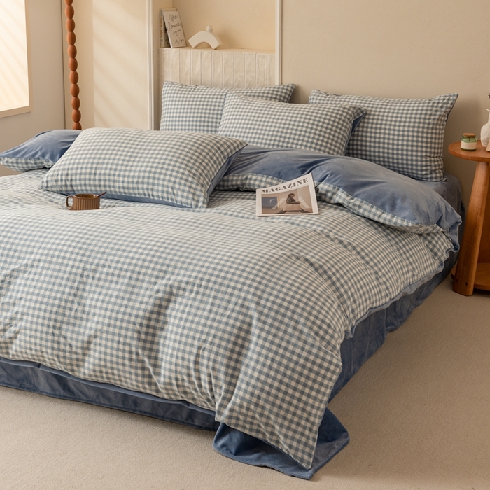 91家纺网 家纺一手货源 找家纺 雯雨家纺 全棉纯棉加牛奶绒宝宝绒一面棉一面绒四件套 棉绒-蓝小格