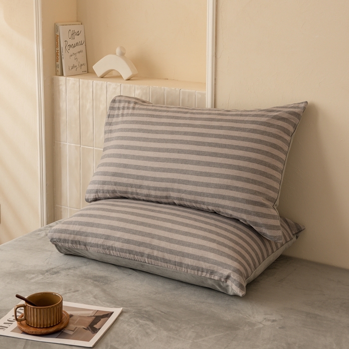 91家纺网 家纺一手货源 找家纺 雯雨家纺 全棉纯棉加牛奶绒宝宝绒一面棉一面绒四件套 棉绒-布林灰