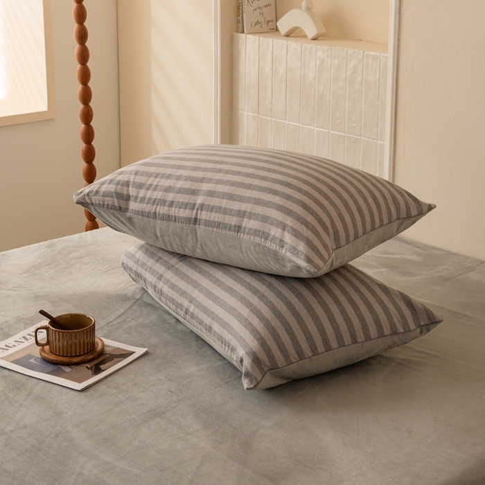 91家纺网 家纺一手货源 找家纺 雯雨家纺 全棉纯棉加牛奶绒宝宝绒一面棉一面绒四件套 棉绒-布林灰