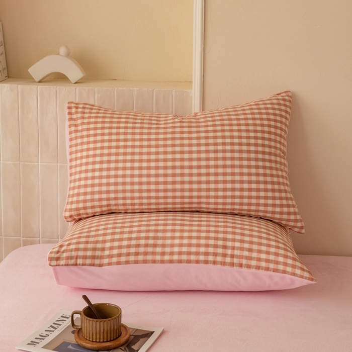 91家纺网 家纺一手货源 找家纺 雯雨家纺 全棉纯棉加牛奶绒宝宝绒一面棉一面绒四件套 棉绒-粉小格