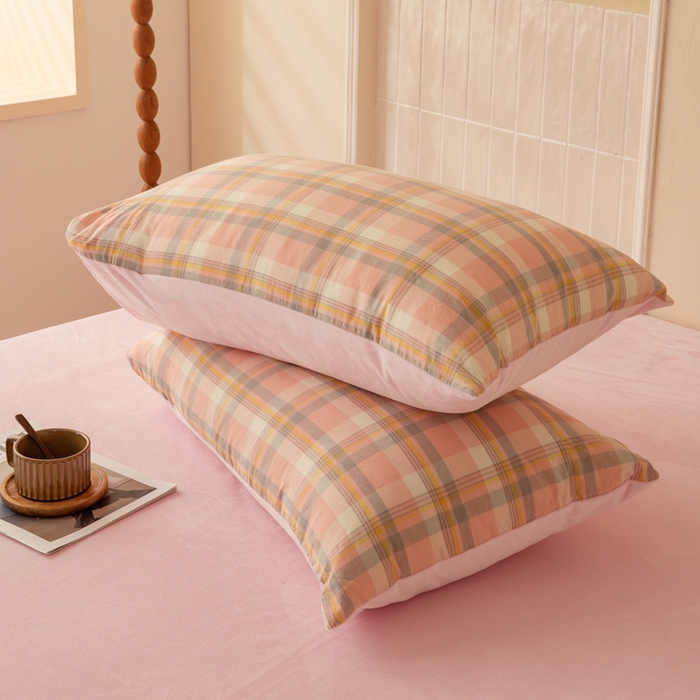 91家纺网 家纺一手货源 找家纺 雯雨家纺 全棉纯棉加牛奶绒宝宝绒一面棉一面绒四件套 棉绒-简稀粉