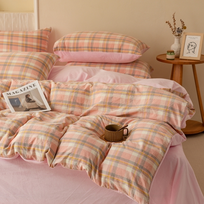 91家纺网 家纺一手货源 找家纺 雯雨家纺 全棉纯棉加牛奶绒宝宝绒一面棉一面绒四件套 棉绒-简稀粉