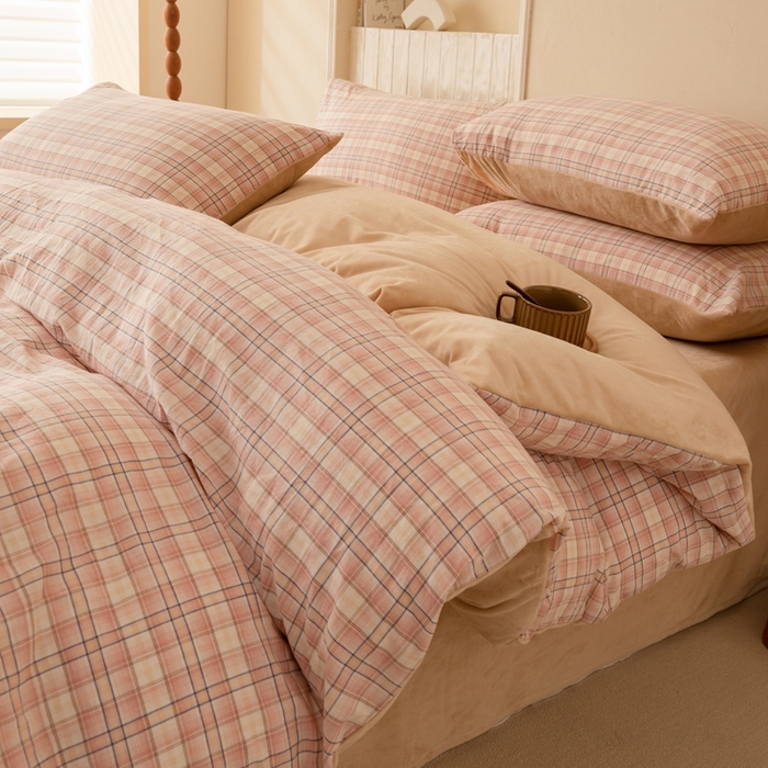 91家纺网 家纺一手货源 找家纺 雯雨家纺 全棉纯棉加牛奶绒宝宝绒一面棉一面绒四件套 棉绒-凯利咖