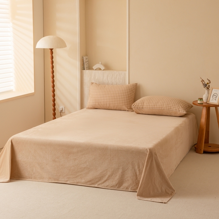 91家纺网 家纺一手货源 找家纺 雯雨家纺 全棉纯棉加牛奶绒宝宝绒一面棉一面绒四件套 棉绒-西蒙咖