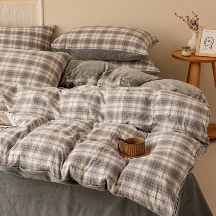 91家纺网 家纺一手货源 找家纺 雯雨家纺 全棉纯棉加牛奶绒宝宝绒一面棉一面绒四件套 棉绒-轩尼诗