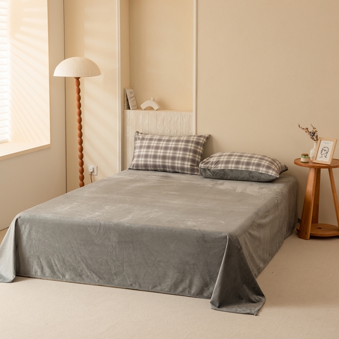 91家纺网 家纺一手货源 找家纺 雯雨家纺 全棉纯棉加牛奶绒宝宝绒一面棉一面绒四件套 棉绒-轩尼诗