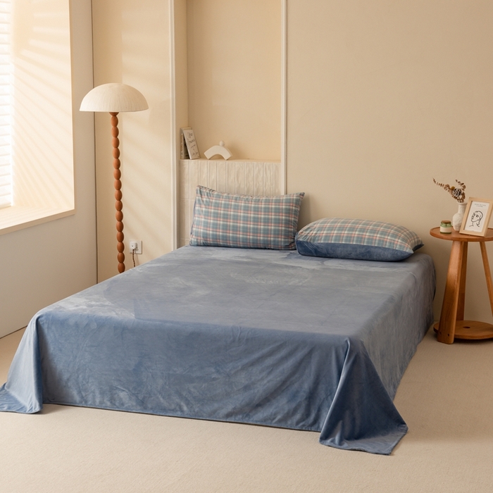 91家纺网 家纺一手货源 找家纺 雯雨家纺 全棉纯棉加牛奶绒宝宝绒一面棉一面绒四件套 棉绒-印象兰