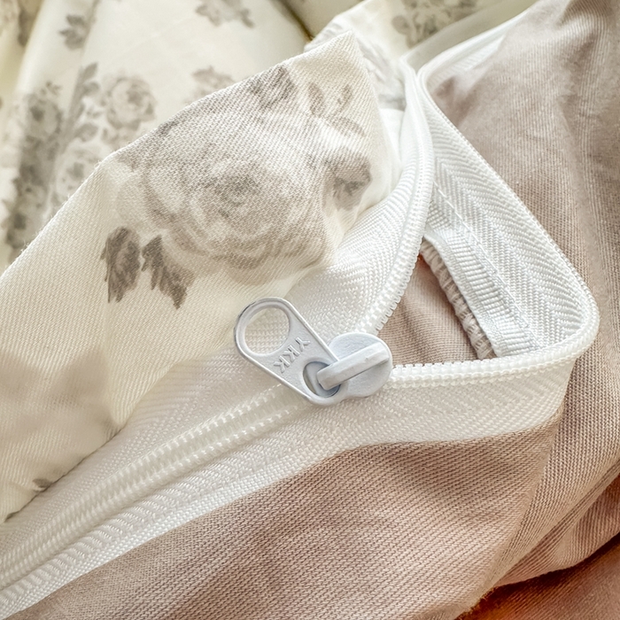 91家纺网 家纺一手货源 找家纺 泰迪爱兰Teddy ISLAND 2025新款40支全棉印花刺绣四件套 迪莉娅