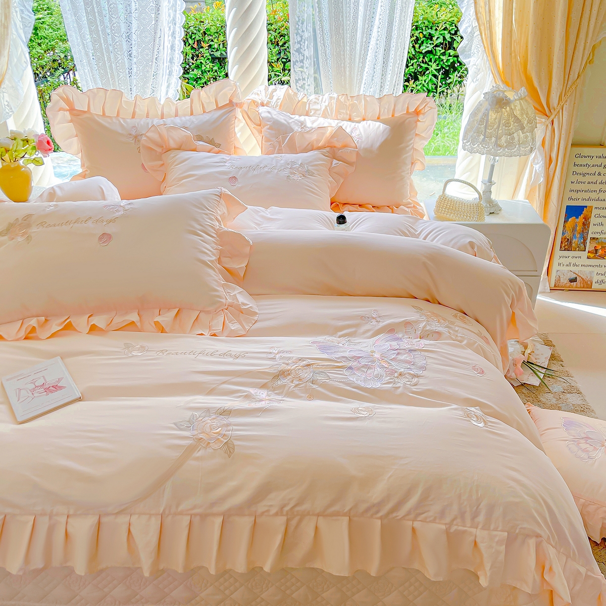 91家纺网 家纺一手货源 找家纺 宜凡家纺 2025新款长绒棉绣花夹棉床盖四件套--蝶恋笙花系列 蝶恋笙花 芙蓉玉