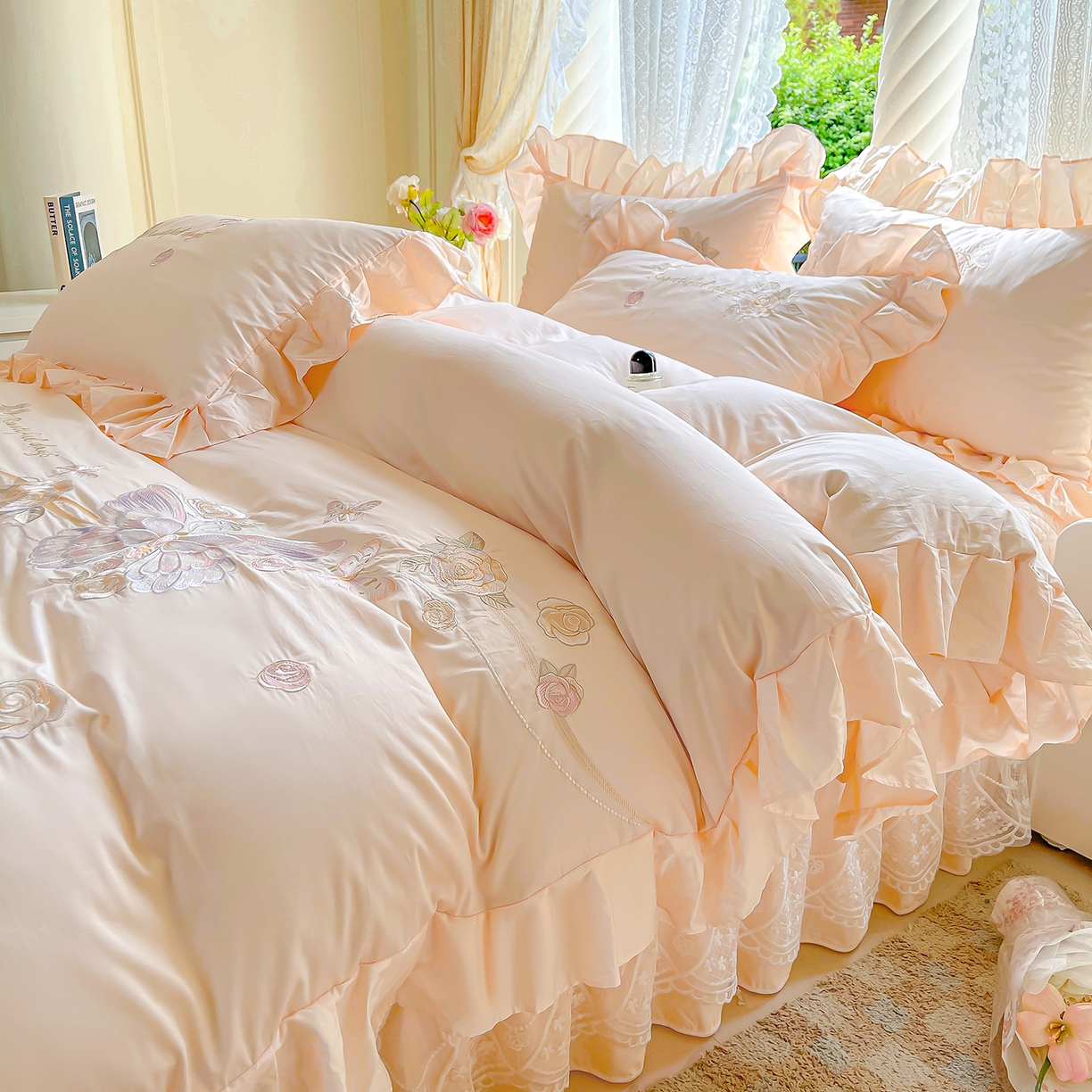 91家纺网 家纺一手货源 找家纺 宜凡家纺 2025新款长绒棉绣花夹棉床盖四件套--蝶恋笙花系列 蝶恋笙花 芙蓉玉