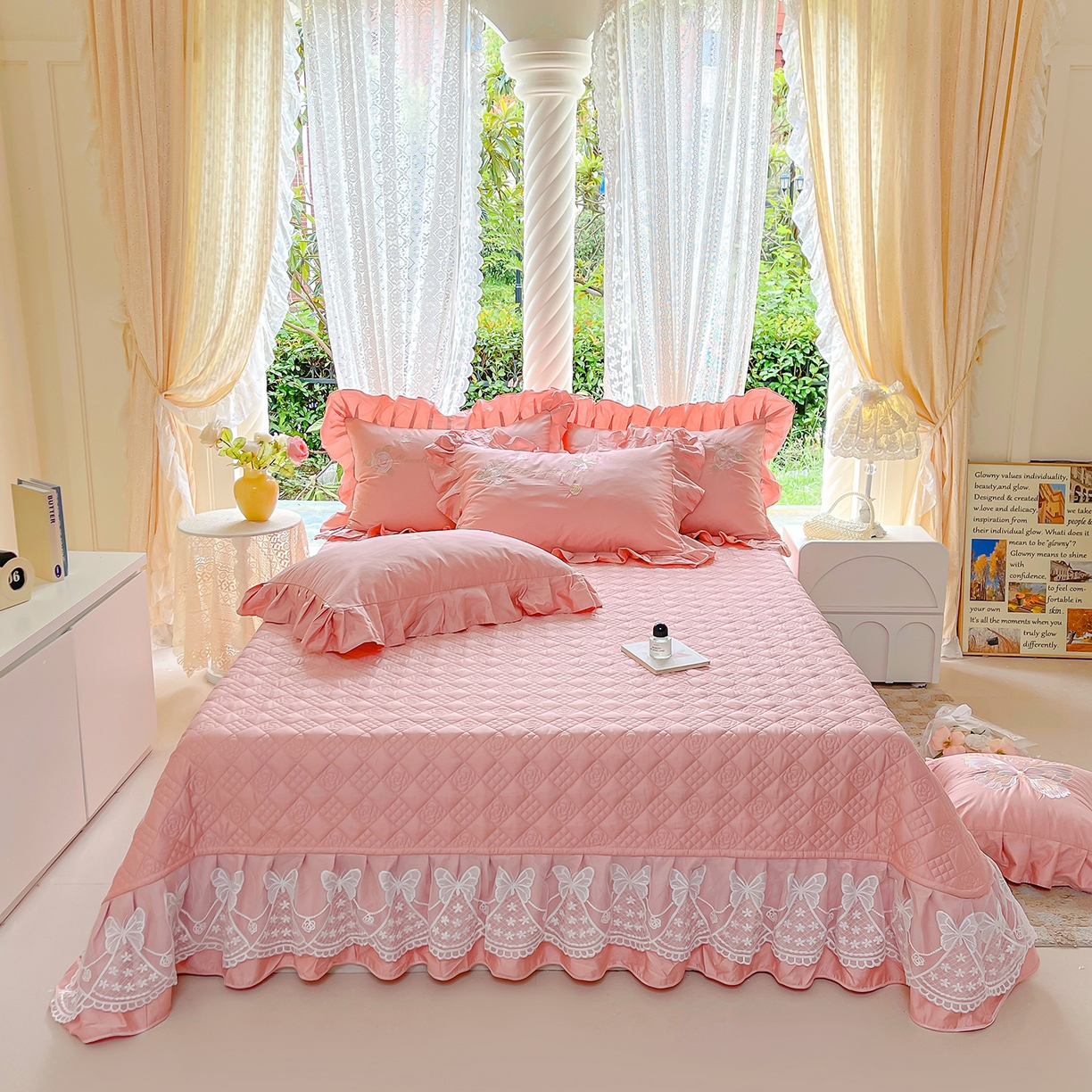 91家纺网 家纺一手货源 找家纺 宜凡家纺 2025新款长绒棉绣花夹棉床盖四件套--蝶恋笙花系列 蝶恋笙花 香妃粉