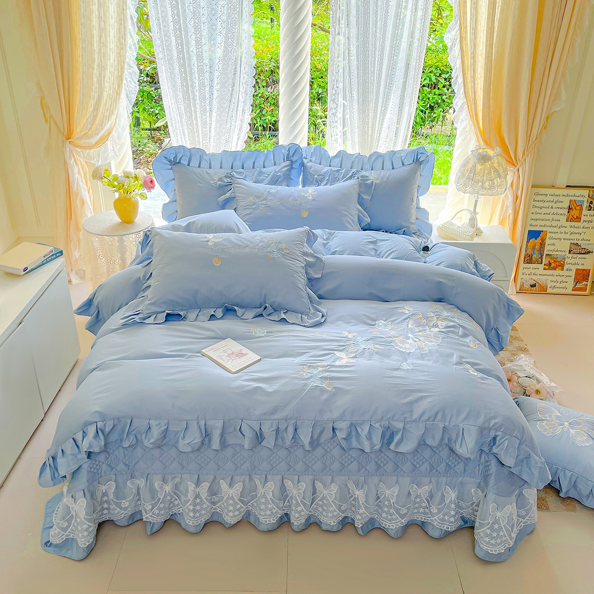 91家纺网 家纺一手货源 找家纺 宜凡家纺 2025新款长绒棉绣花夹棉床盖四件套--蝶恋笙花系列 蝶恋笙花 纯净蓝