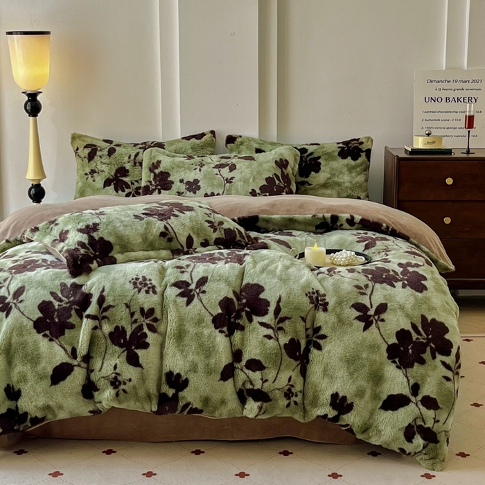 91家纺网 家纺一手货源 找家纺 （总）梦纤绒 2025新款亲肤舒适兔毛印花牛奶绒保暖四件套一美拉德系