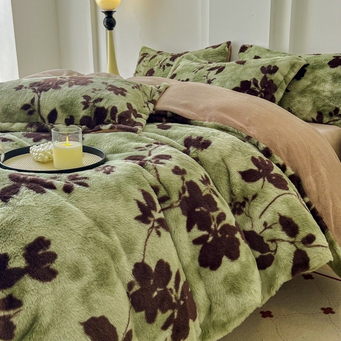 91家纺网 家纺一手货源 找家纺 （总）梦纤绒 2025新款亲肤舒适兔毛印花牛奶绒保暖四件套一美拉德系