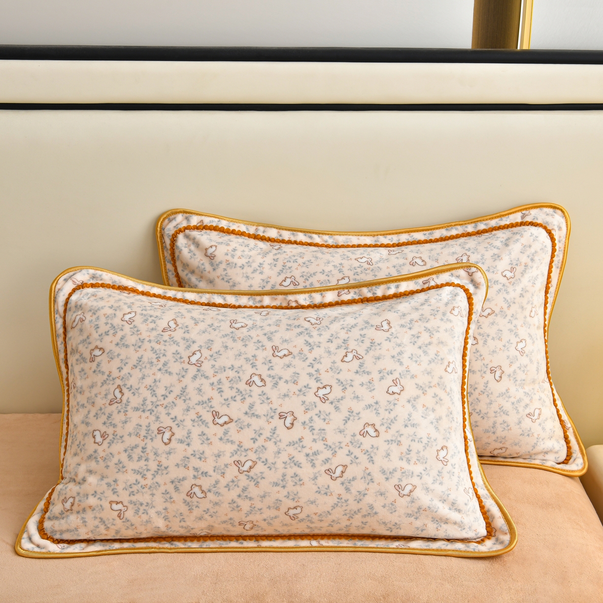 91家纺网 家纺一手货源 找家纺 橘姿家纺 2025新款9-10斤牛奶绒四件套金貂绒四件套 繁华